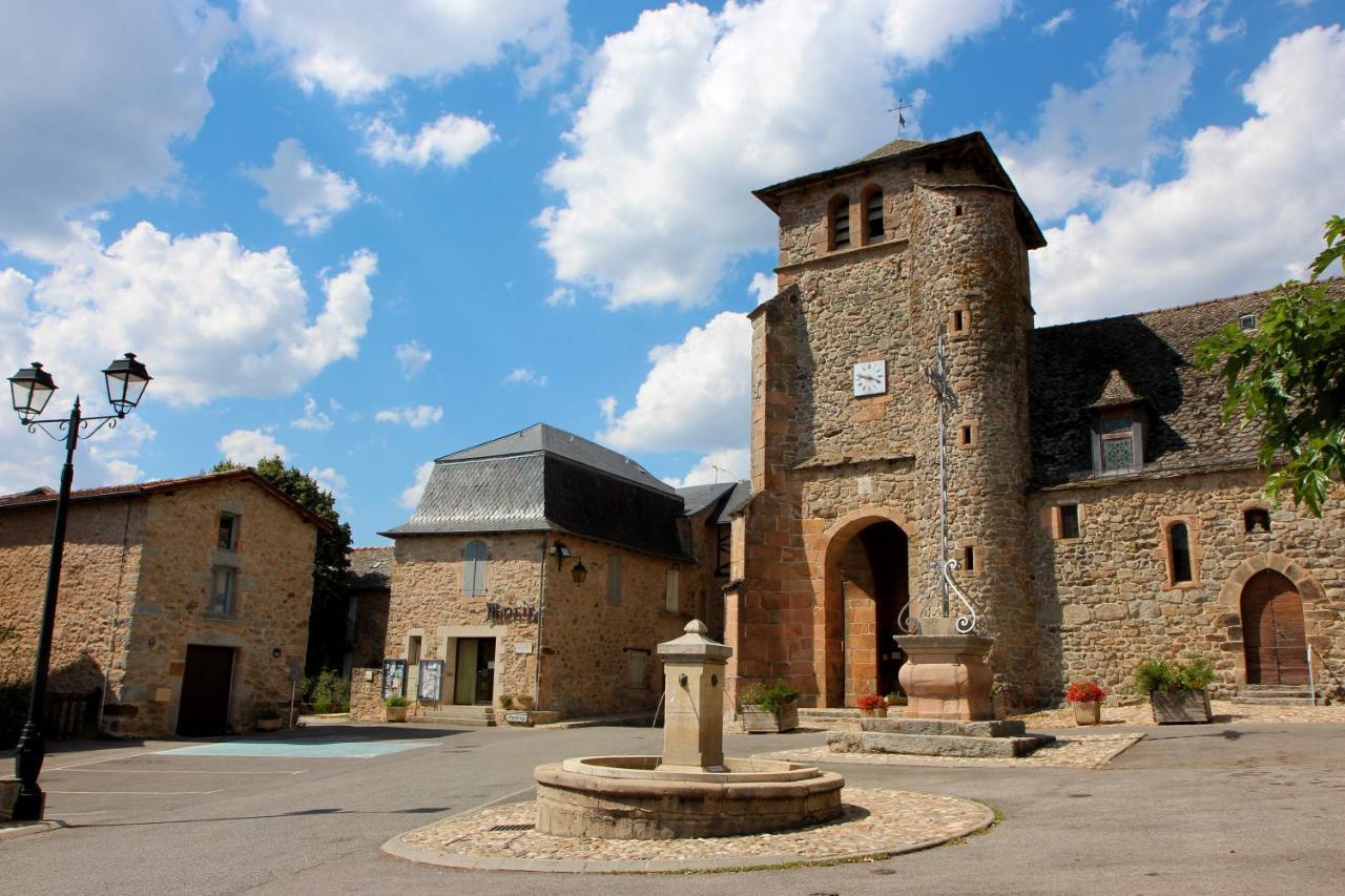 Chambres D'Hotes Du Presbytere La Bastide-l'Eveque Exterior photo
