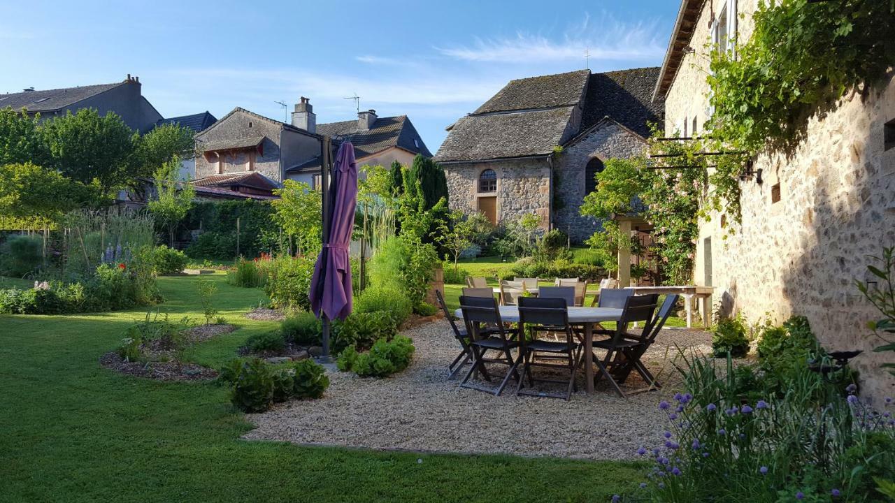 Chambres D'Hotes Du Presbytere La Bastide-l'Eveque Exterior photo